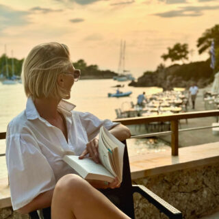 Dating as a Single Mom: When to Introduce Your New Partner to Your Kids