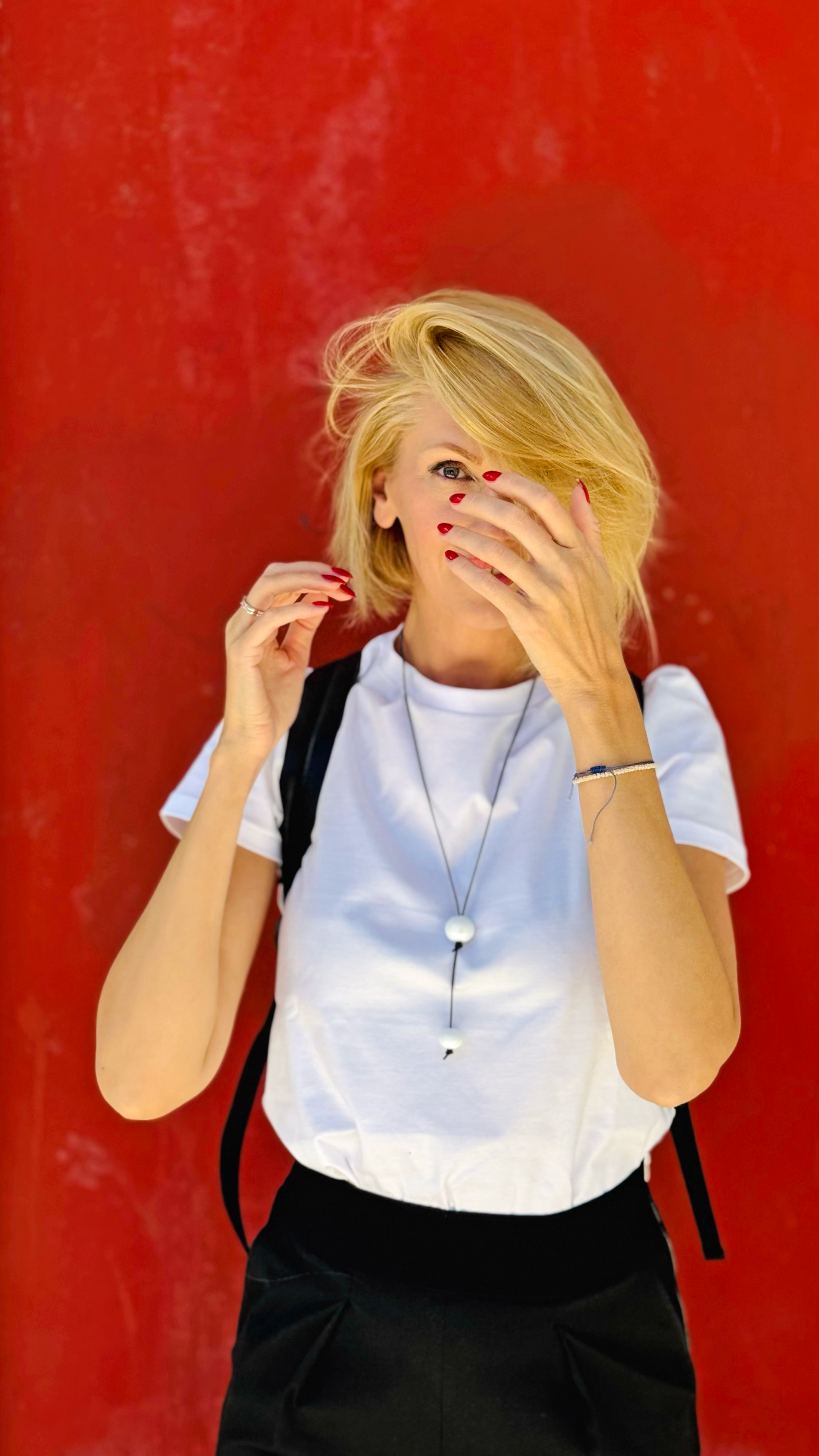 Strong Woman Syndrome: The Real Reason Women Struggle to Ask for Help