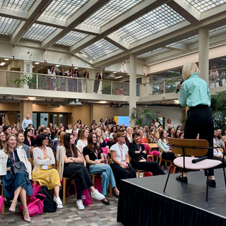 Are You Ambitious or Just Professionally Delusional? Benevolent Sexism and Katie Zacharia’s Glass Cliff